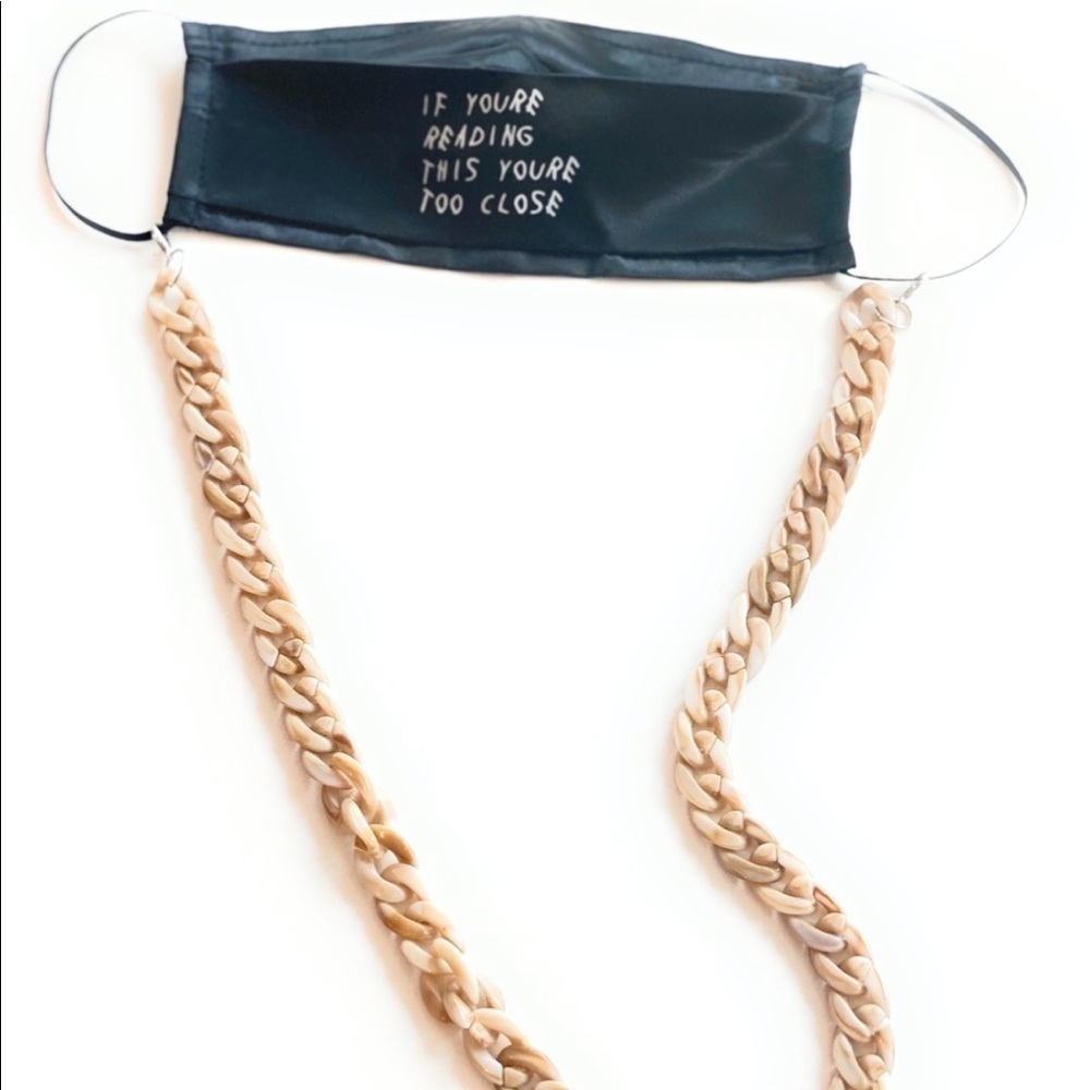 Face mask chain holder lanyard sunglasses chain